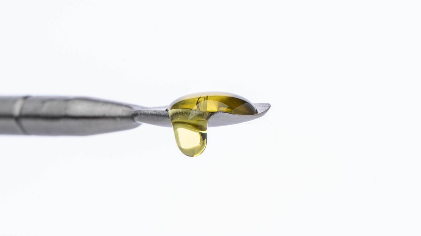 distillate on a dabber